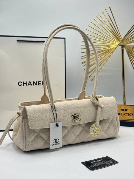 شنطة CHANEL Spring Summer Grained Calfskin